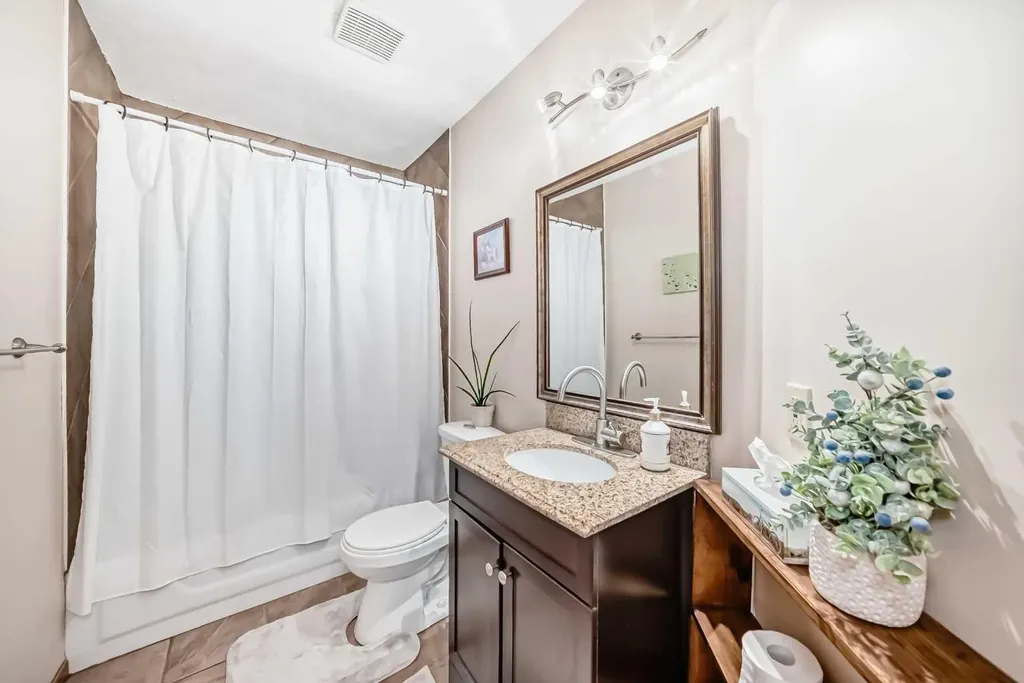 16 Martinridge Way NE Calgary AB T3J 3C8