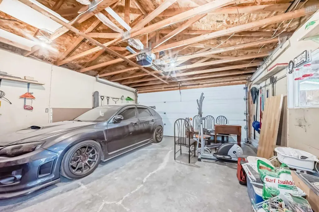 16 Martinridge Way NE Calgary AB T3J 3C8
