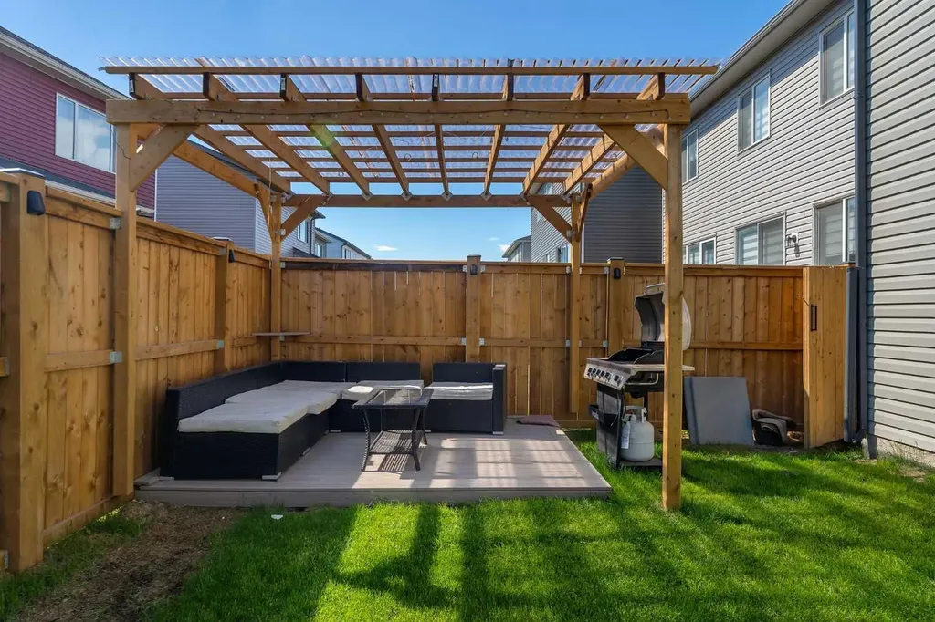 80 Carringwood Grove NW Calgary AB T3P 2A9