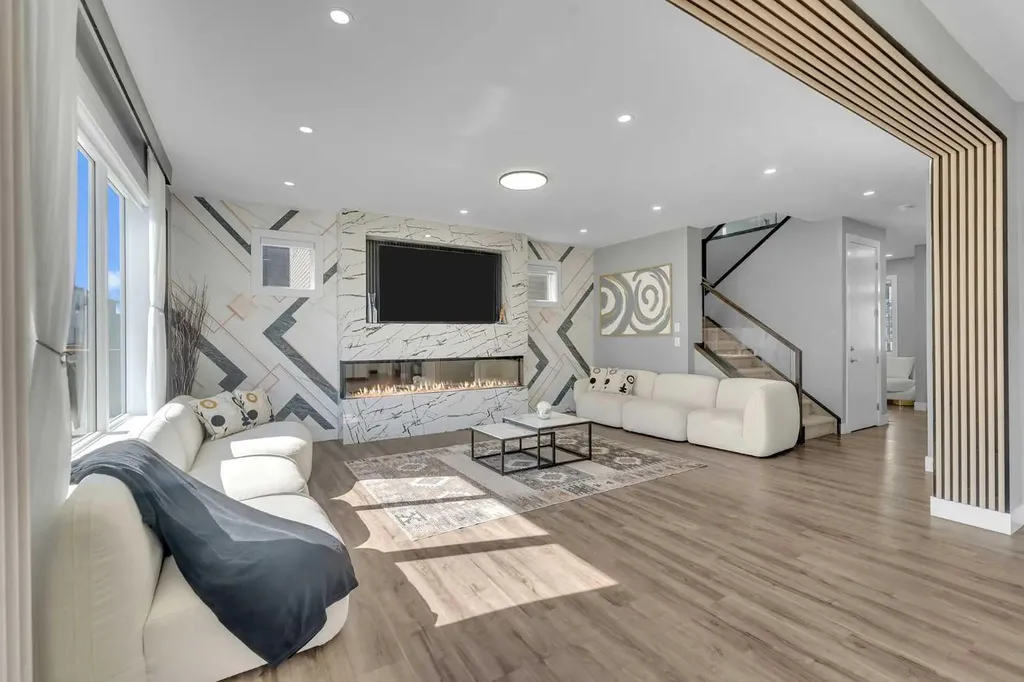 80 Carringwood Grove NW Calgary AB T3P 2A9