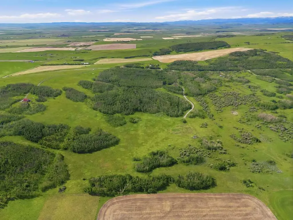 80+ Acres SE - 1 - 19 - 2 - W5 Rural Foothills County AB T0L 1H0