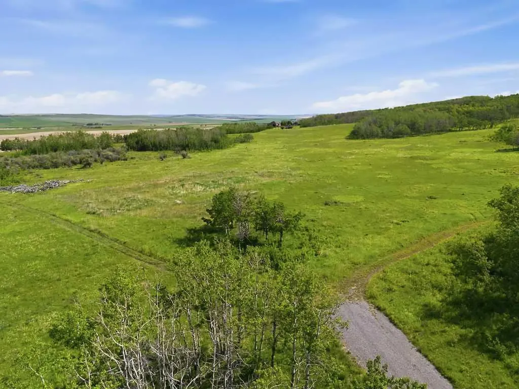 80+ Acres SE - 1 - 19 - 2 - W5 Rural Foothills County AB T0L 1H0