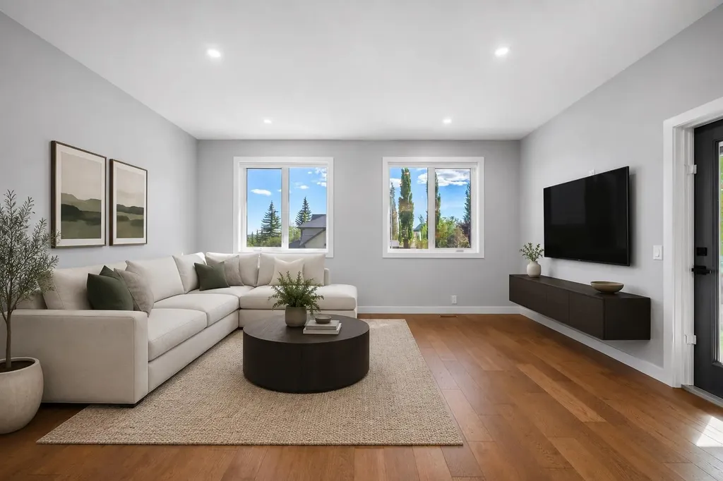 3223 Signal Hill Drive SW Calgary AB T3H 3T4