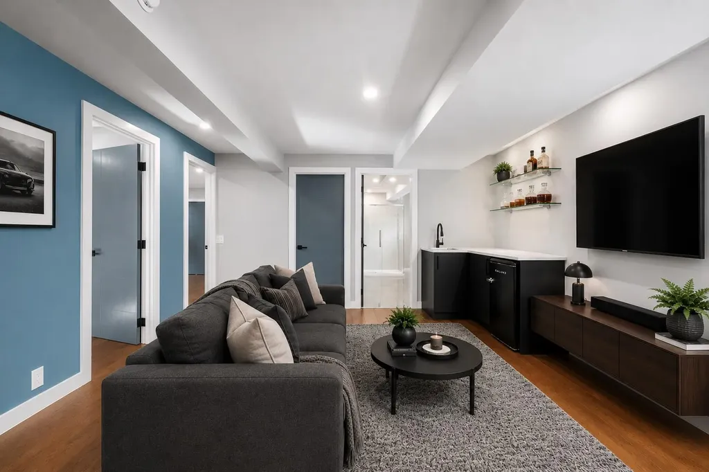 3223 Signal Hill Drive SW Calgary AB T3H 3T4