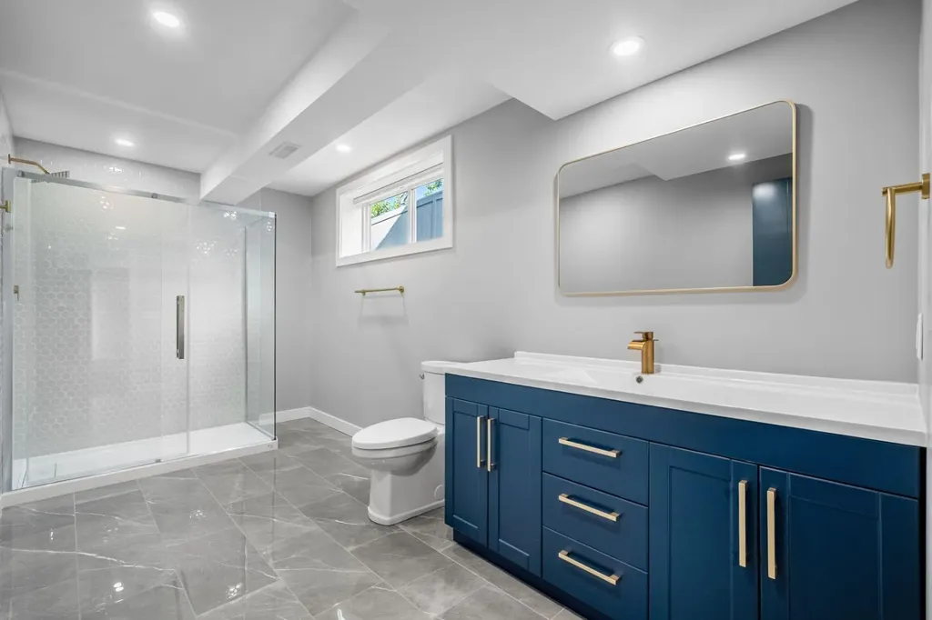 3223 Signal Hill Drive SW Calgary AB T3H 3T4