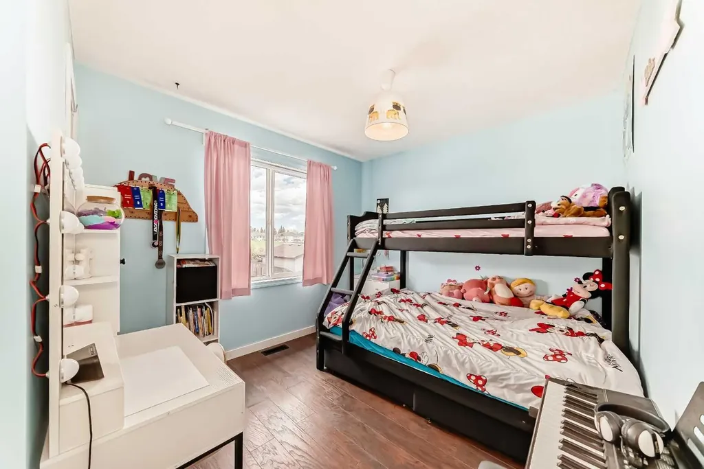 1552 Mcalpine Street Carstairs AB T0M0N0