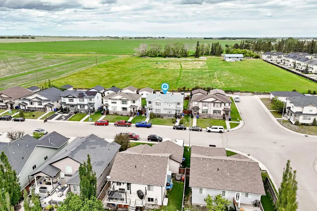 1552 Mcalpine Street Carstairs AB T0M0N0