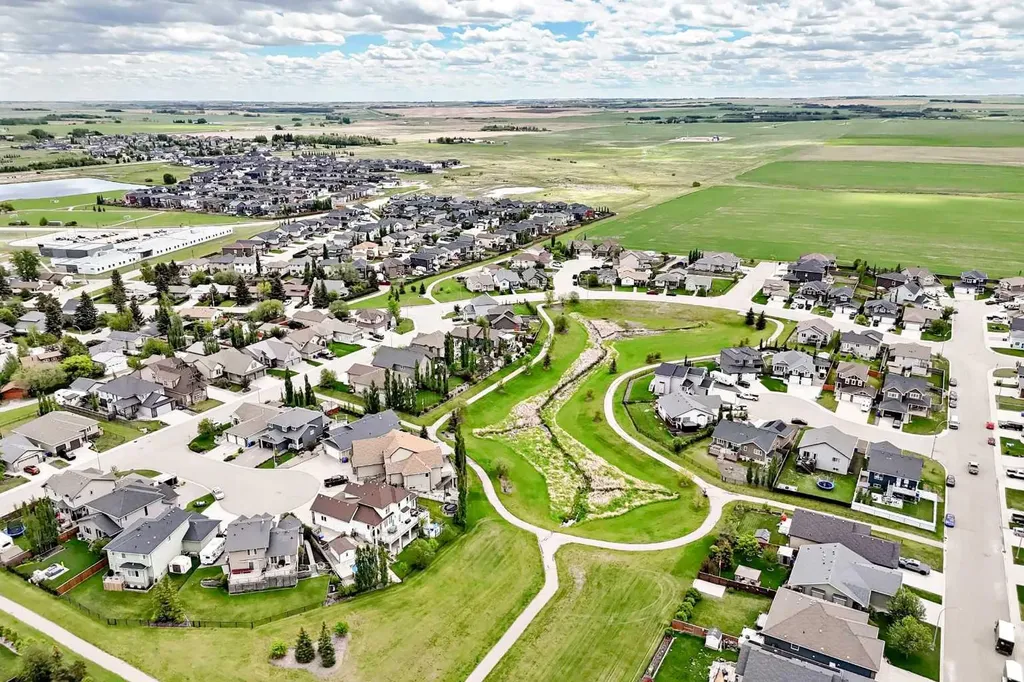 1552 Mcalpine Street Carstairs AB T0M0N0