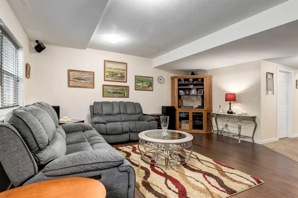 119 Baysprings Terrace SW Airdrie AB T4B4A8