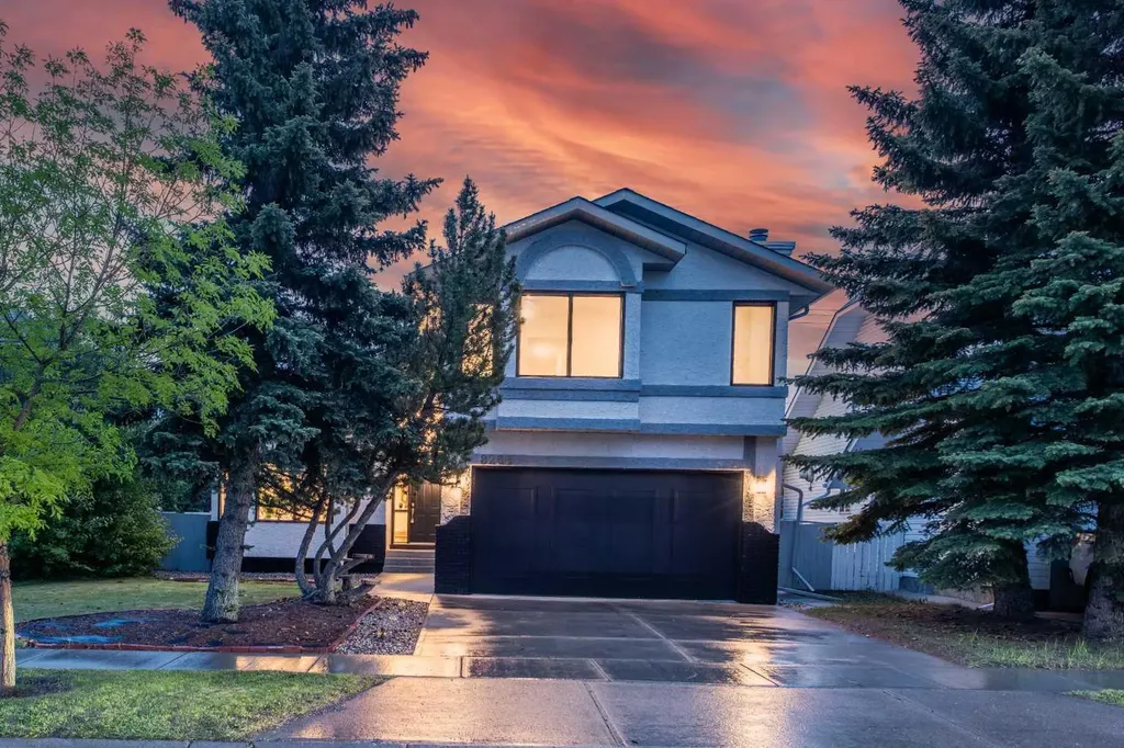 8266 Edgebrook Drive Calgary AB T3A 4N1