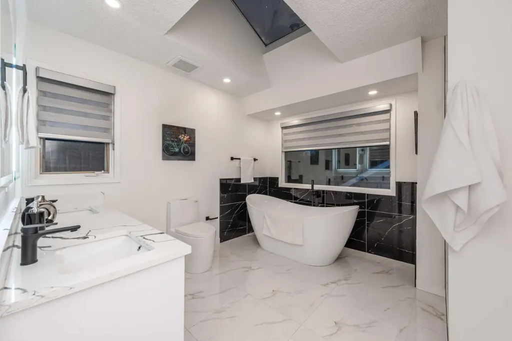 8266 Edgebrook Drive Calgary AB T3A 4N1