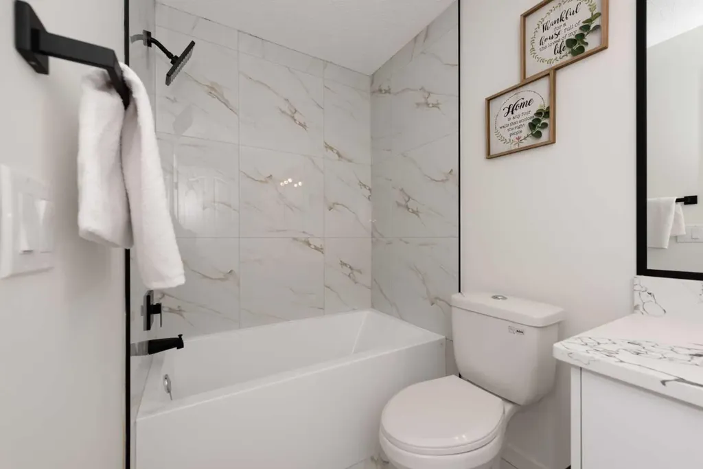 8266 Edgebrook Drive Calgary AB T3A 4N1