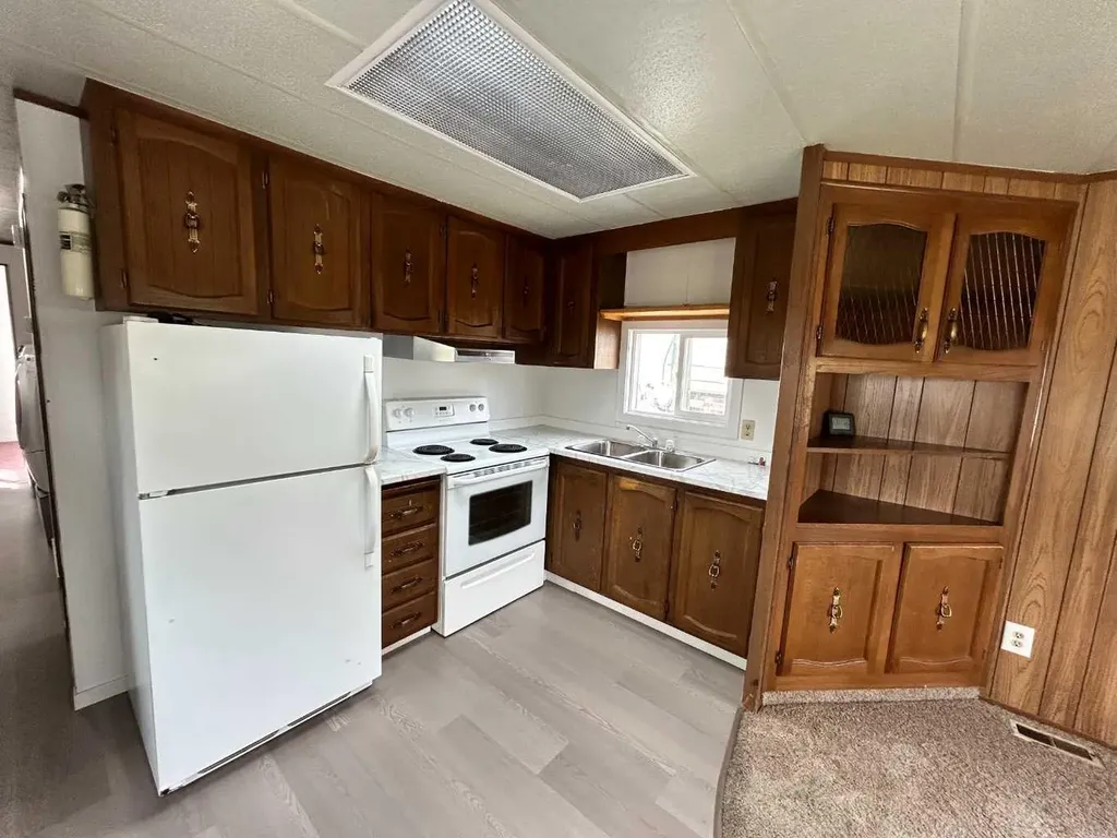 441 2 Street Suffield AB T0J 2N0