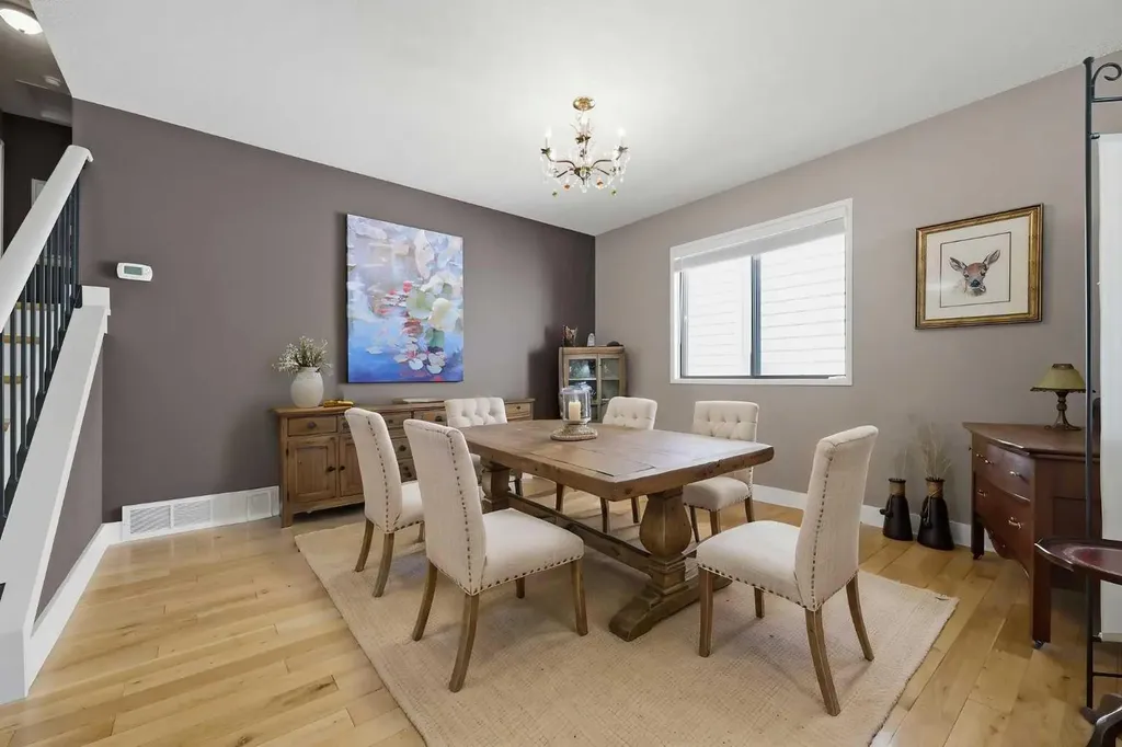 232 Hawkcliff Way NW Calgary AB T3G 2T4