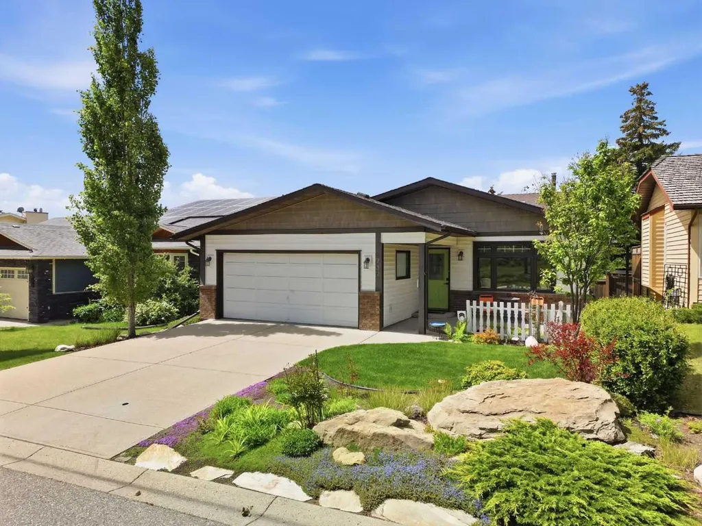 232 Hawkcliff Way NW Calgary AB T3G 2T4