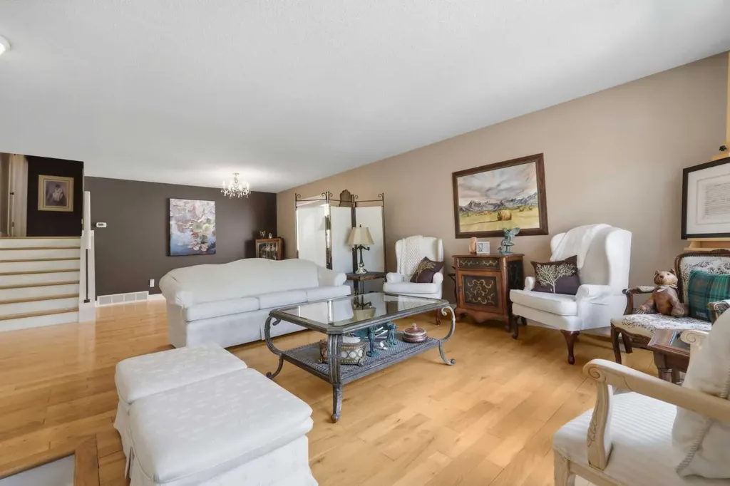 232 Hawkcliff Way NW Calgary AB T3G 2T4