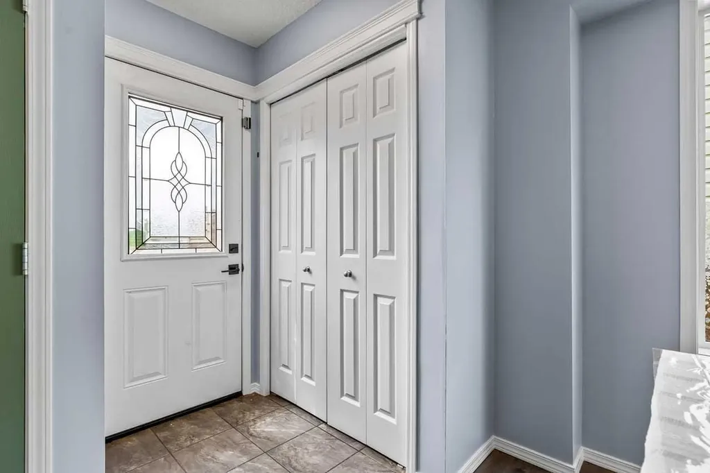 103 Copperfield Heights SE Calgary AB T2Z 4R5