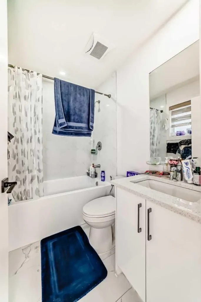 5912 Dalton Drive NW Calgary AB T3A 1C6