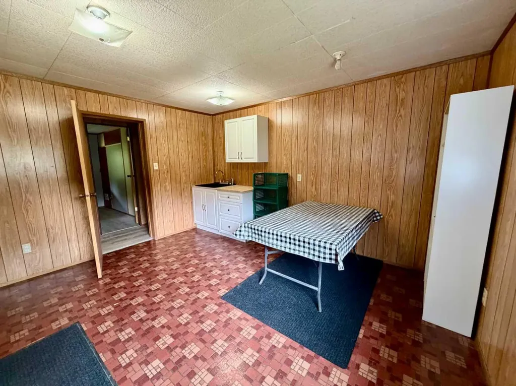 393045 Range Road 4-5 Rural Clearwater County AB T0M 0M0