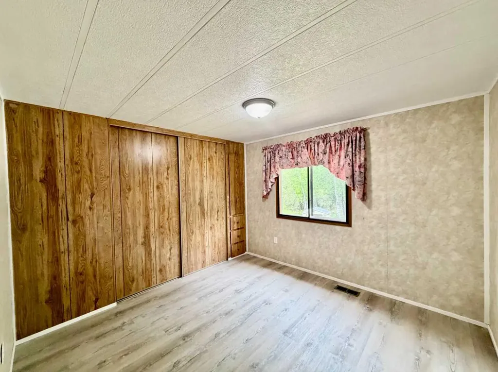393045 Range Road 4-5 Rural Clearwater County AB T0M 0M0