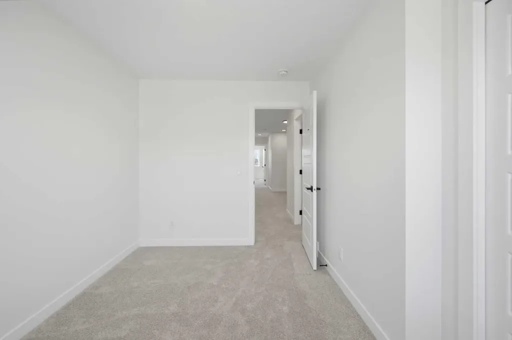 8557 Huxbury Drive Calgary AB T2A 4Y1