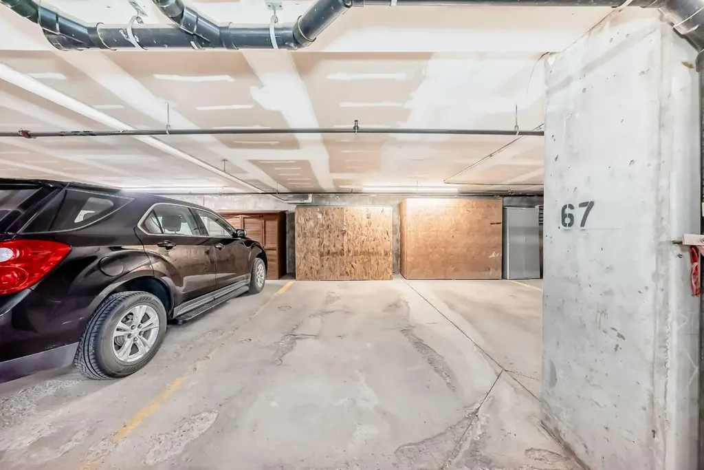 7 Somervale View SW Calgary AB T2Y 4A9