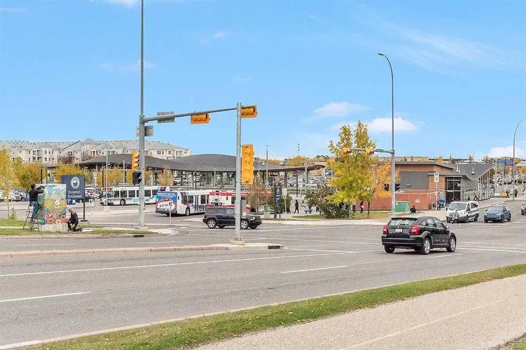 7 Somervale View SW Calgary AB T2Y 4A9