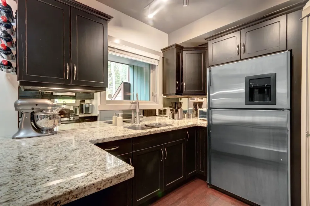 107 Armstrong Place Canmore AB T1W 0A5