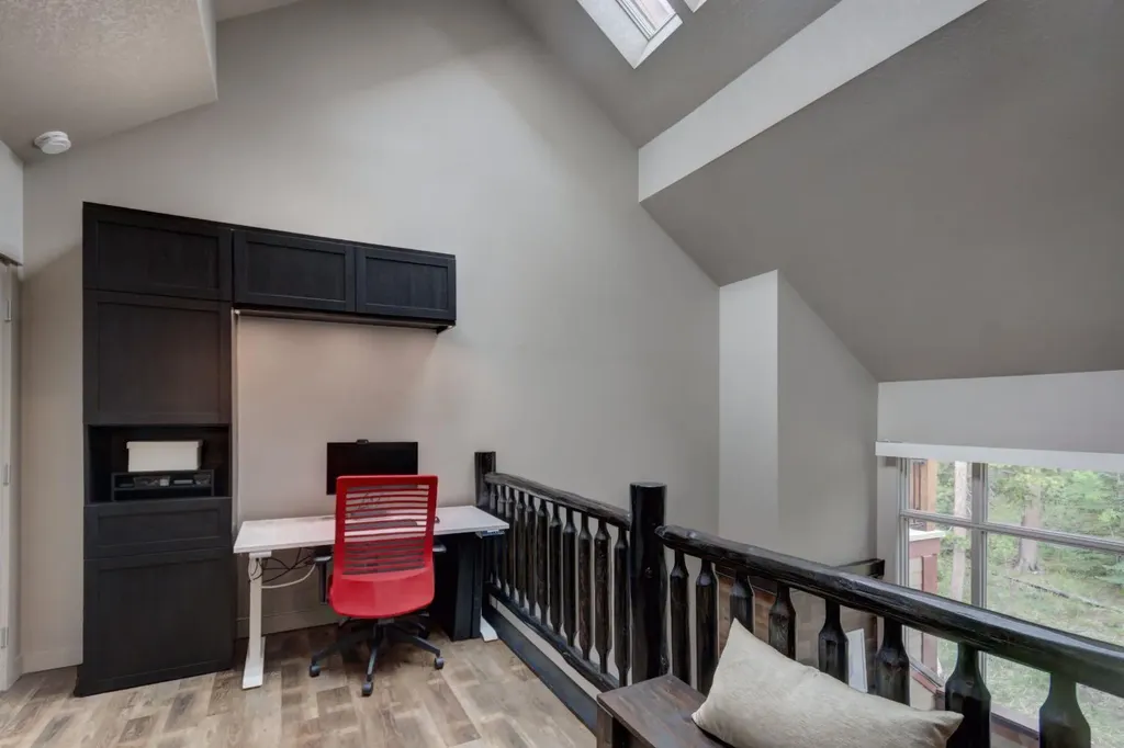 107 Armstrong Place Canmore AB T1W 0A5