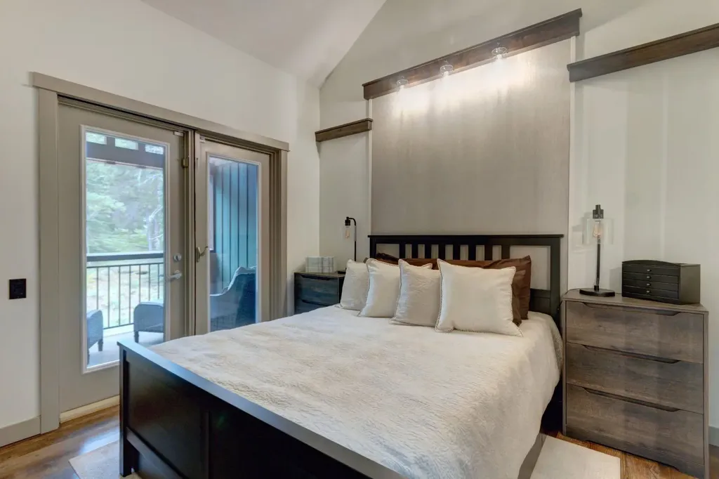 107 Armstrong Place Canmore AB T1W 0A5
