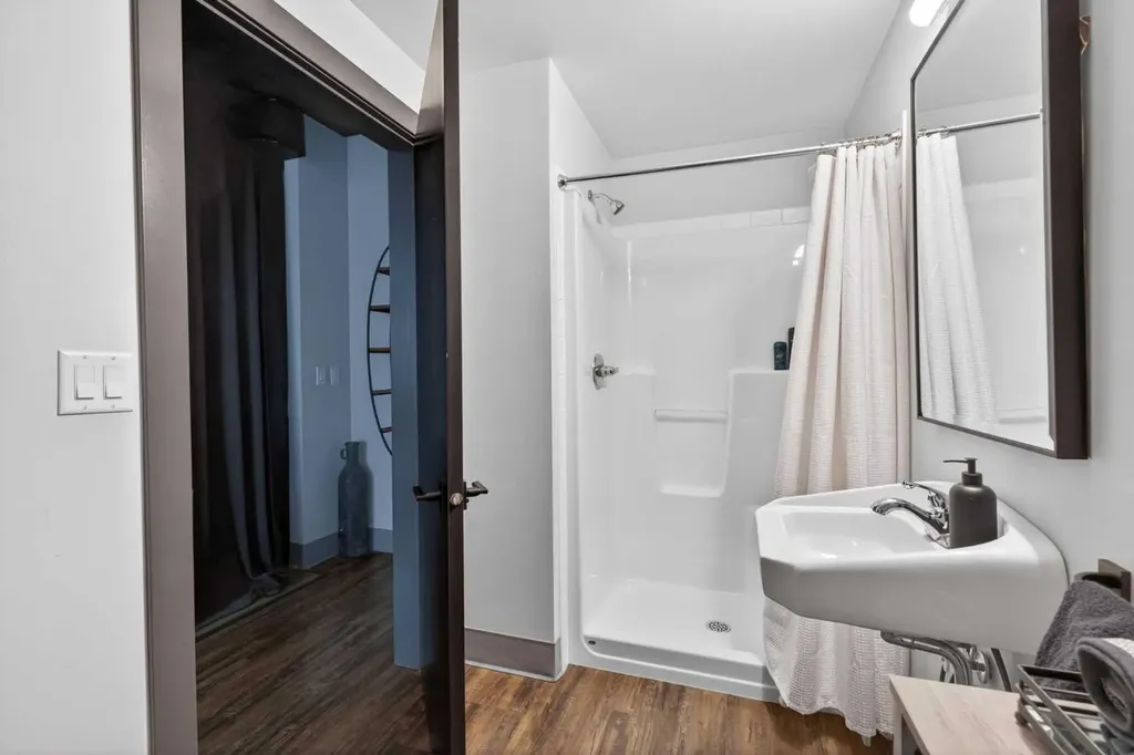 1750 120 Avenue NE Calgary AB T3K 2G3
