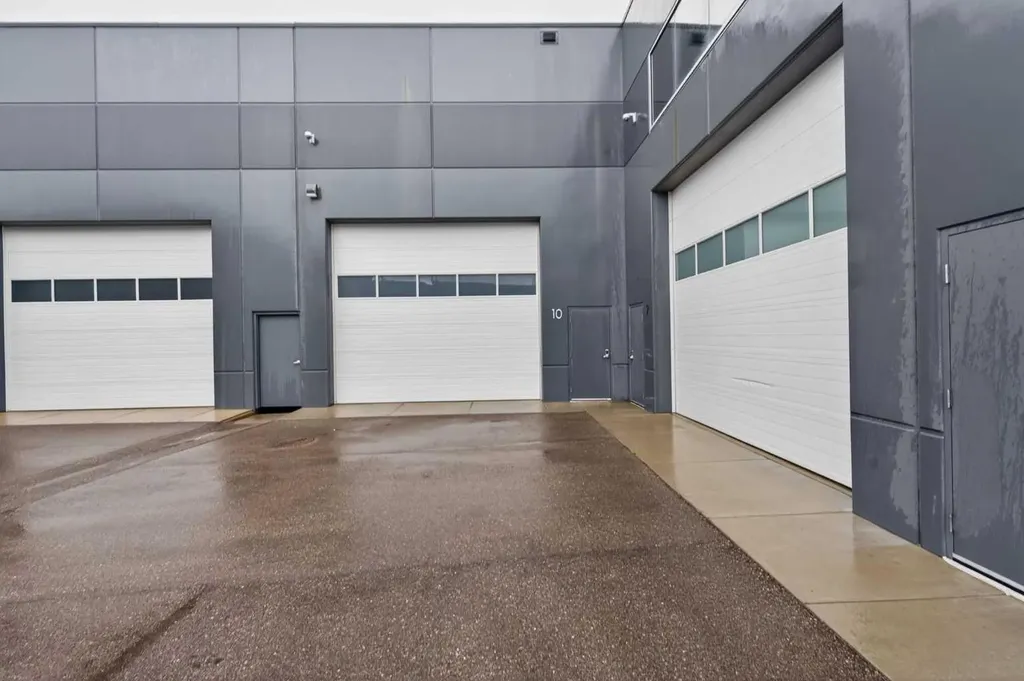1750 120 Avenue NE Calgary AB T3K 2G3