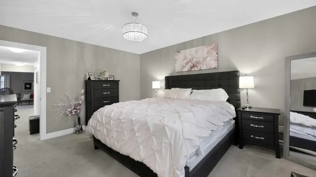 39 Nolanfield Crescent NW Calgary AB T3R 0L7