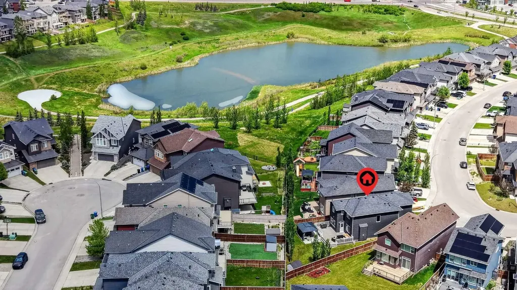 39 Nolanfield Crescent NW Calgary AB T3R 0L7