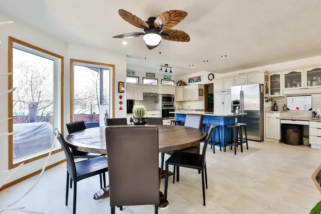 2857 6 Avenue S Lethbridge AB T1G 1E6