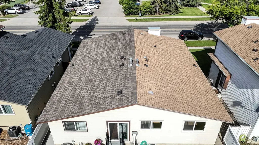 3206 51 Street SW Calgary AB T3E 6R4
