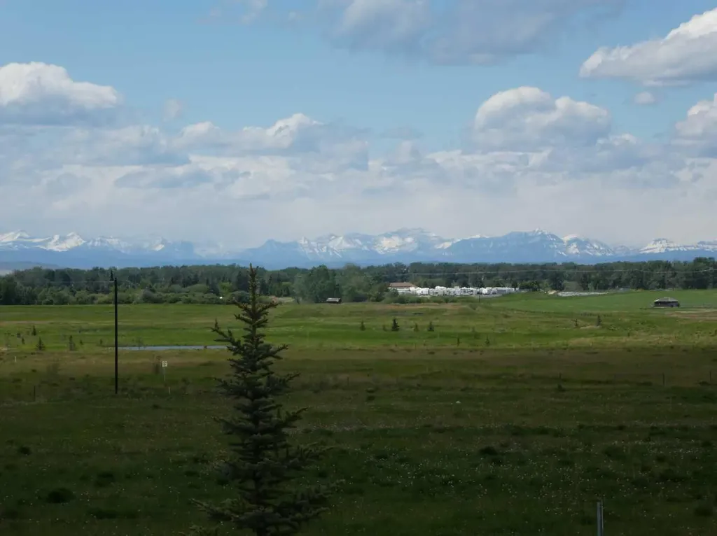 310 Sunrise Terrace NE High River AB T1V0C3