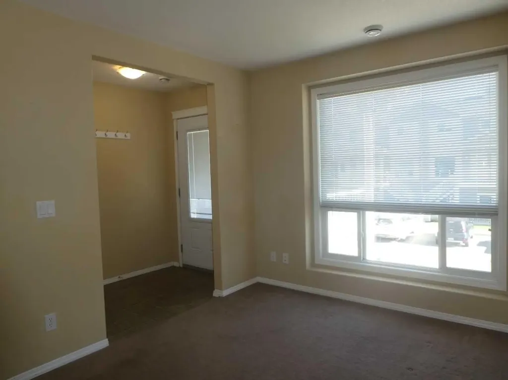 310 Sunrise Terrace NE High River AB T1V0C3