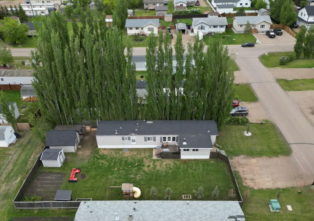 10509 102a Street La Crete AB T0H2H0