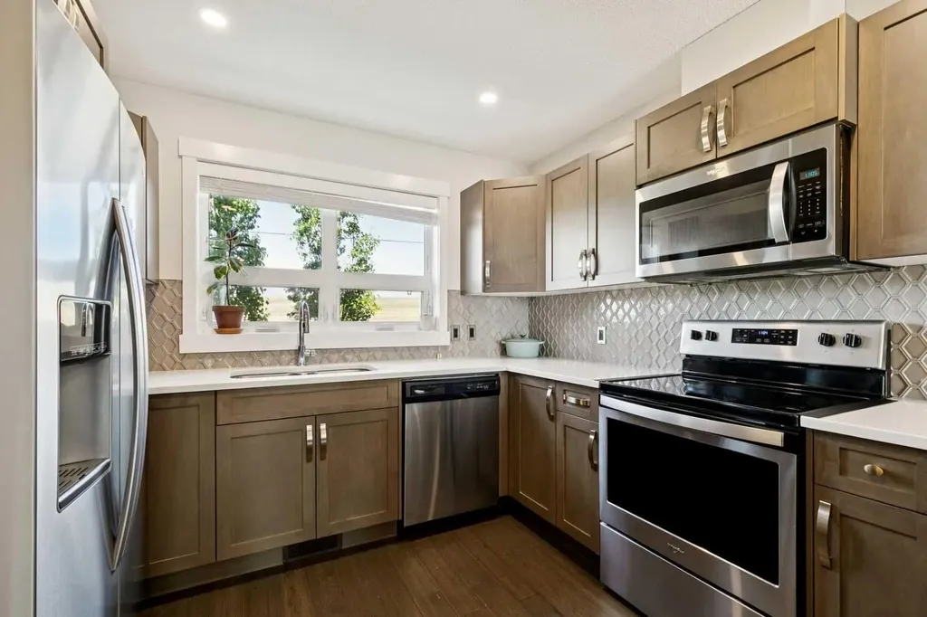 2461 Baysprings Link SW Airdrie AB T4B4C6