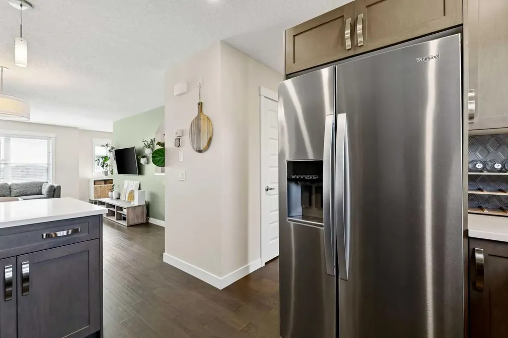 2461 Baysprings Link SW Airdrie AB T4B4C6