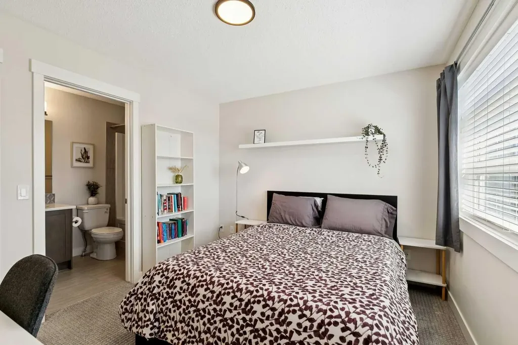 2461 Baysprings Link SW Airdrie AB T4B4C6