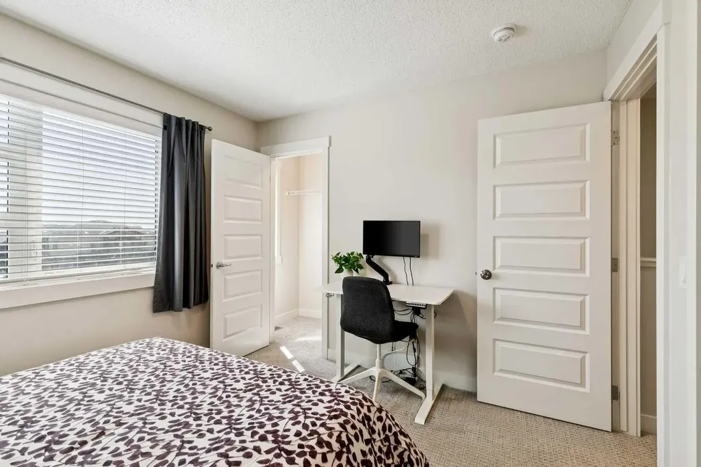 2461 Baysprings Link SW Airdrie AB T4B4C6
