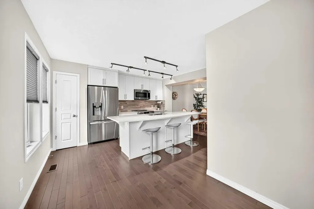 203 Auburn Meadows SE Calgary AB T3M 2E7