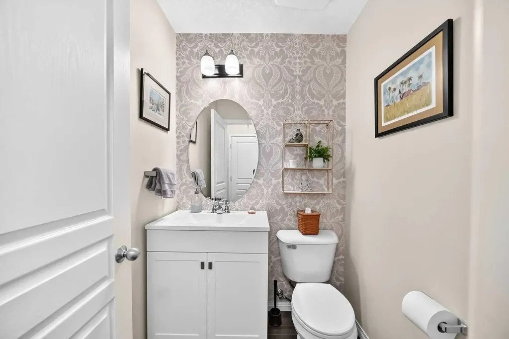 203 Auburn Meadows SE Calgary AB T3M 2E7