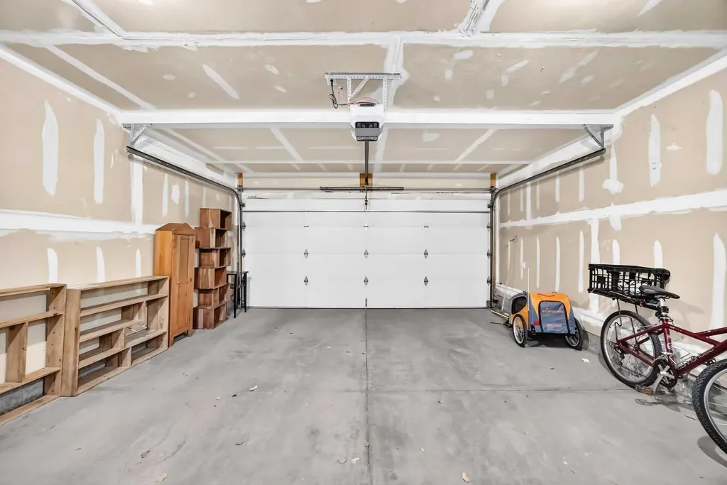 203 Auburn Meadows SE Calgary AB T3M 2E7