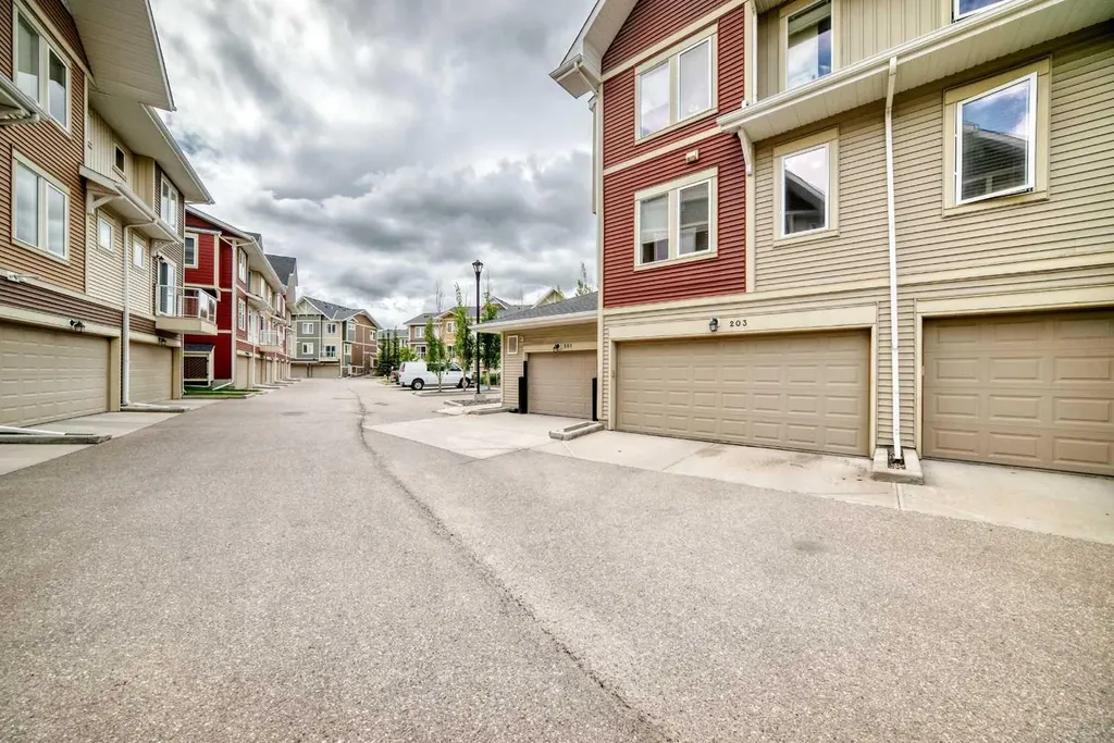 203 Auburn Meadows Walk SE Calgary AB T3M 2E7