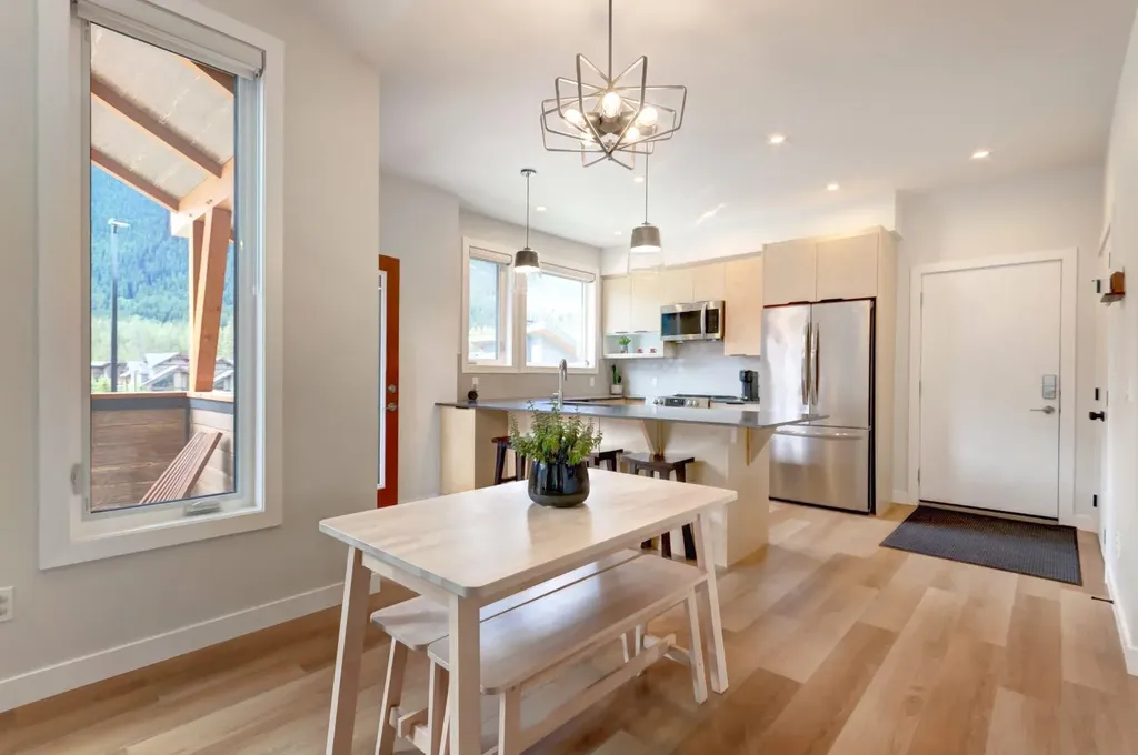 209 Stewart Creek Rise Canmore AB T1W0N9