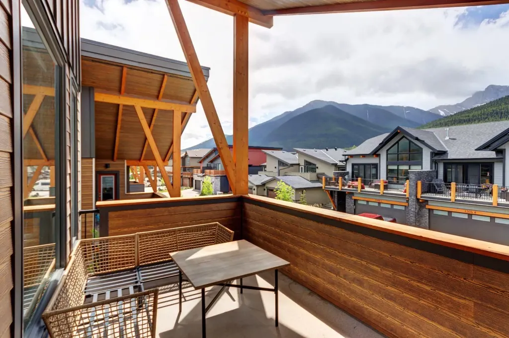 209 Stewart Creek Rise Canmore AB T1W0N9
