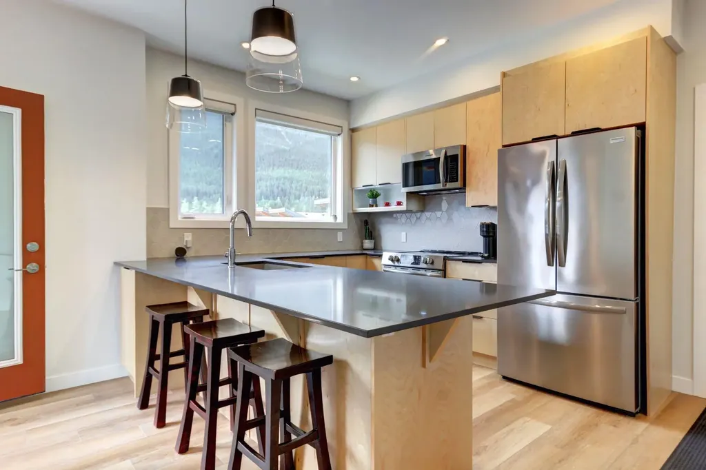 209 Stewart Creek Rise Canmore AB T1W0N9